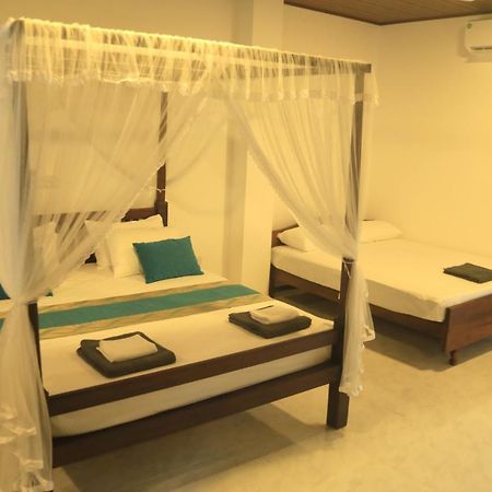Sri Villa Rest Hikkaduwa Ngoại thất bức ảnh
