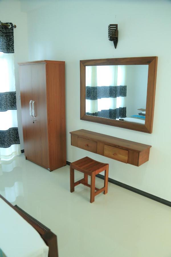 Sri Villa Rest Hikkaduwa Ngoại thất bức ảnh
