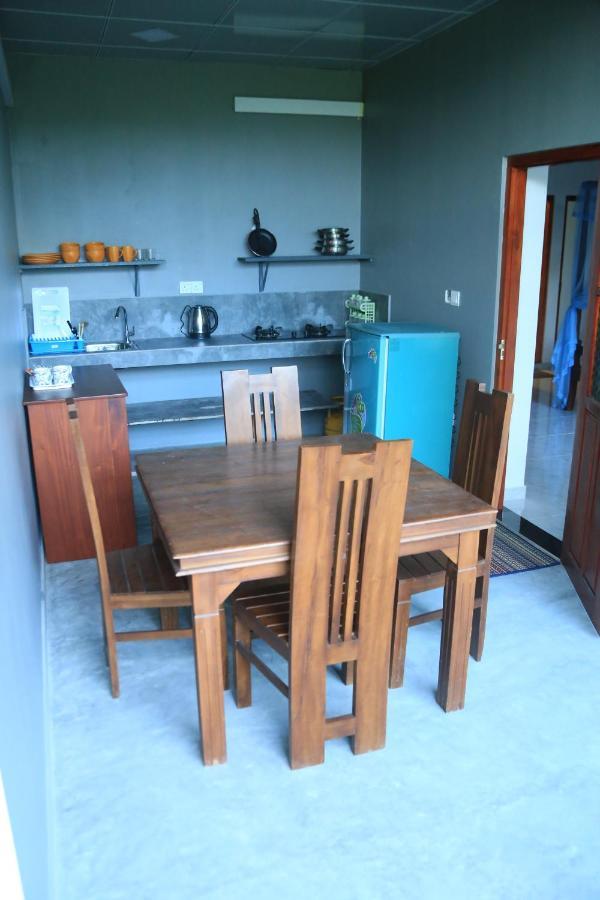 Sri Villa Rest Hikkaduwa Ngoại thất bức ảnh